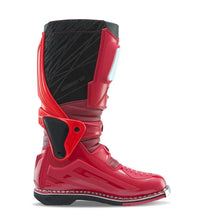 Load image into Gallery viewer, Gaerne Fastback Endurance Boot Blood Moon Size - 11 - Installation View