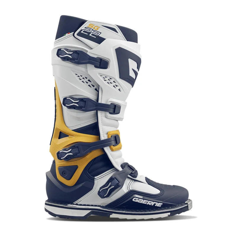 Gaerne SG22 Boot Squadron Size - 11 - Side View