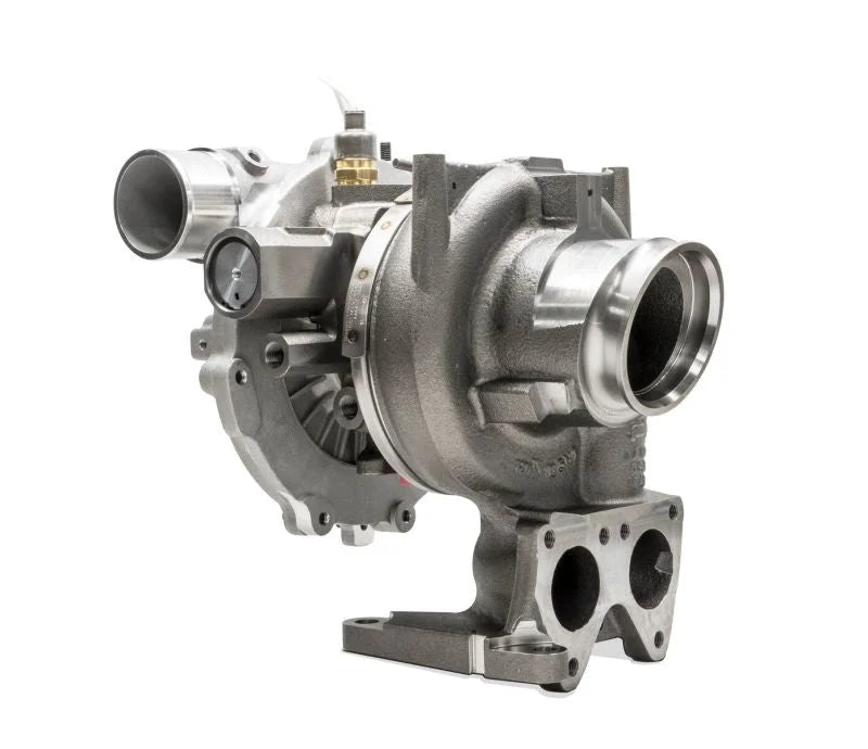 Garrett PowerMax GT3788V Turbo Kit 11-16 Chevrolet / GMC 2500HD/3500HD 6.6L Duramax LML Diesel - Installation View