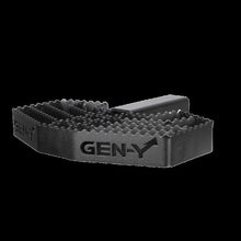 Load image into Gallery viewer, Gen-Y 2in Shank Heavy-Duty 500lb Capacity Serrated Hitch Step - Main Product View