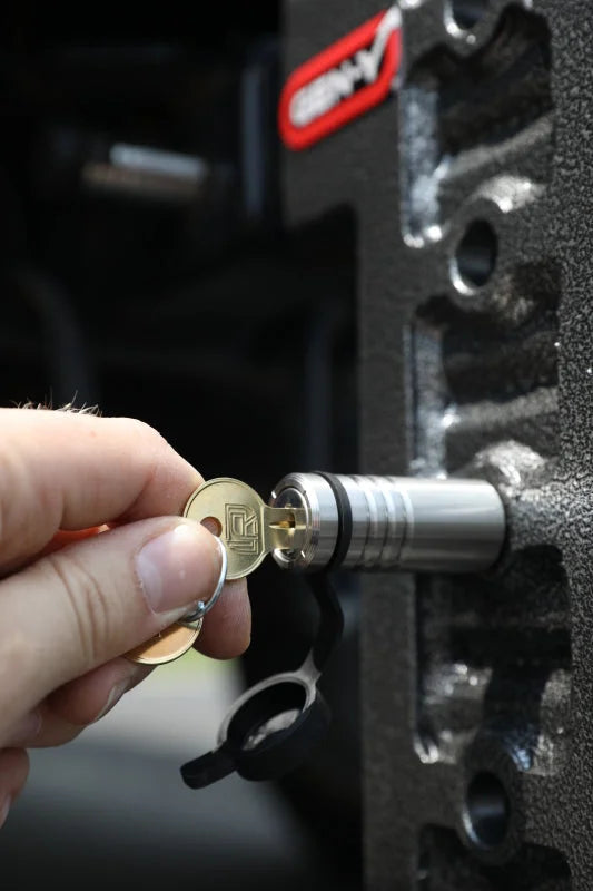 Gen-Y InfiniteRule (1) 3/4in x 3-7/8in Hitch Lock (1) 5/8in x 3-5/8in 3.0in Receiver Lock w/4 Keys - Side View