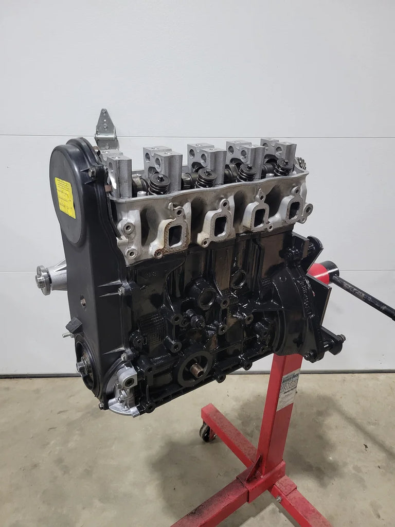 Geo Tracker / Suzuki Sidekick 1.6L 8v Long Block - Main Product View