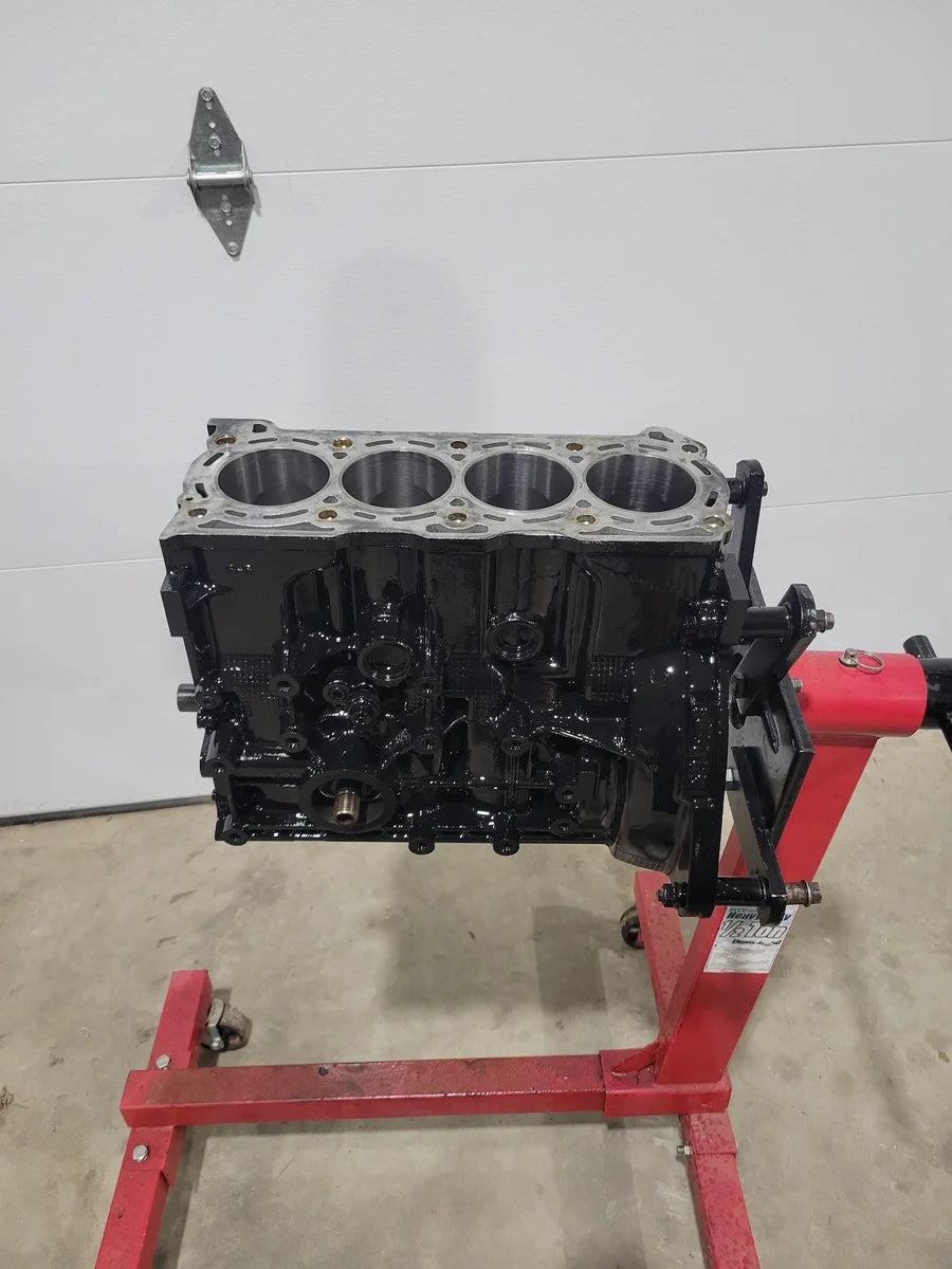 Geo Tracker / Suzuki Sidekick 1.6L 8v Short Block - Installation View