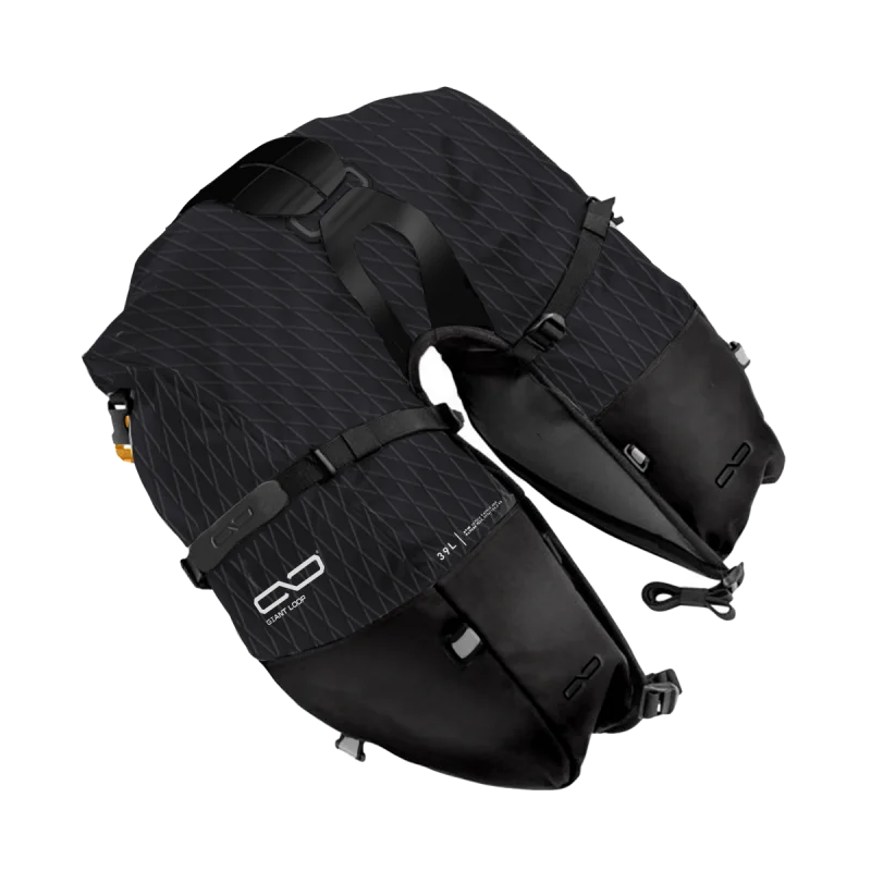 Giant Loop Coyote Saddlebag 39L - Black - Installation View