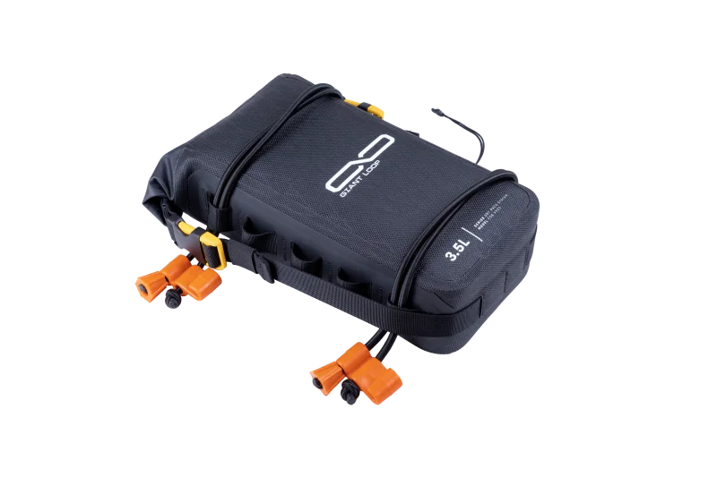 Giant Loop Fender Bag/Number Plate Bag 3.5L - Black - Main Product View
