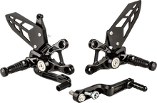Load image into Gallery viewer, Gilles Tooling MUE2 Rearset - Black - Suzuki - Main Product View