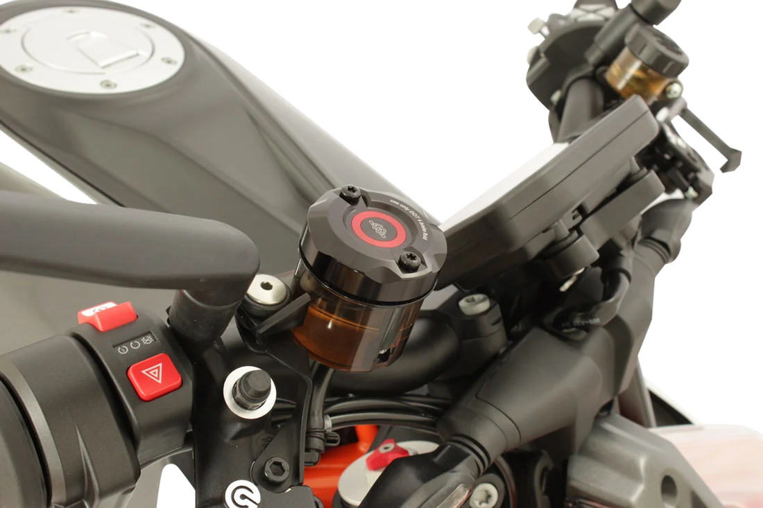 Gilles Tooling Reservoir Cover - Brake - Front - Black - Side View
