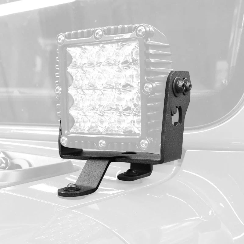 Go Rhino 18-20 Jeep Wrangler JL/JLU/Gladiator JT Light Mount - 6in Q4 Series - Installation View
