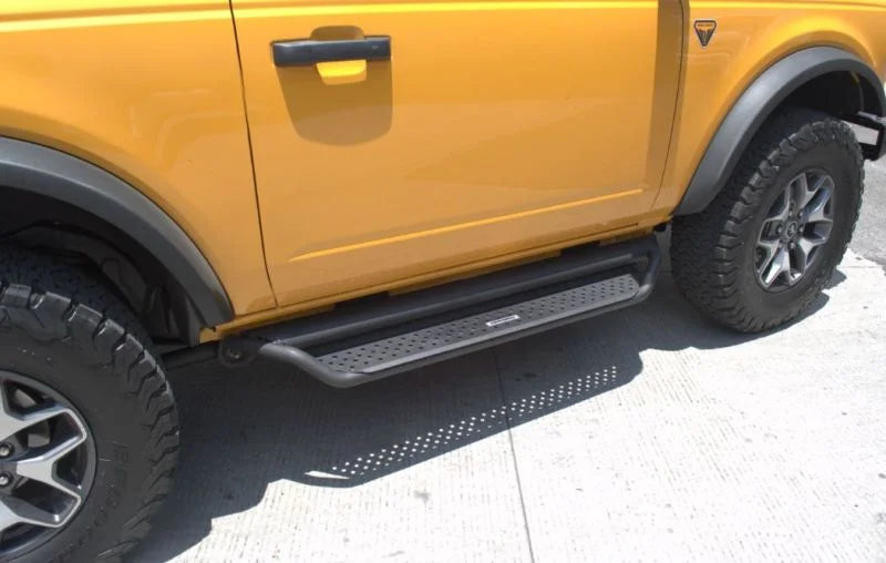 Go Rhino 2021+ Ford Bronco Dominator Extreme D1 Side Steps w/Brackets - Textured Black - Installation View