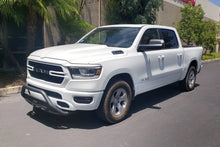 Load image into Gallery viewer, Go Rhino RC4 &amp; RC3 LR Brackets - Installation View