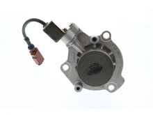 Load image into Gallery viewer, Graf Water Pump PA1360A-8 - Side View