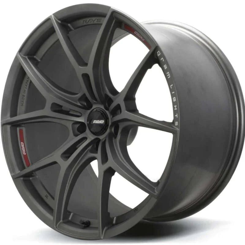 Gram Lights 57FXZ Overseas 19x9.5 +20 5-114.3 Matte Graphite w/Machining Wheel - Side View