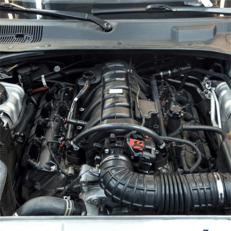 Grams Performance 05-18 Dodge Hemi 5.7L/6.1L/6.2L/6.4L Fuel Rail - Black - Side View