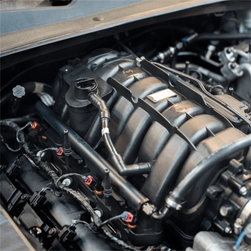 Grams Performance 05-18 Dodge Hemi 5.7L/6.1L/6.2L/6.4L Fuel Rail - Black - Back View