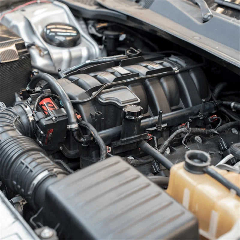 Grams Performance 05-18 Dodge Hemi 5.7L/6.1L/6.2L/6.4L Fuel Rail - Black - Installation View