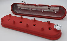 Load image into Gallery viewer, Granatelli 96-22 GM LS Tall Valve Cover w/Integral Angled Coil Mounts - Red Wrinkle (Pair) - Back View