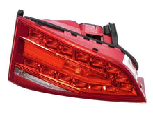 Load image into Gallery viewer, Hella Taillight 010086091