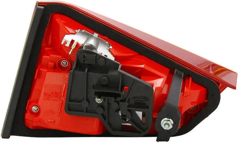 Hella Taillight 010086101 fits 2009-2012 Audi A4 / 2010-2012 Audi A4 Quattro / 2010-2012 Audi S4 - Installation View