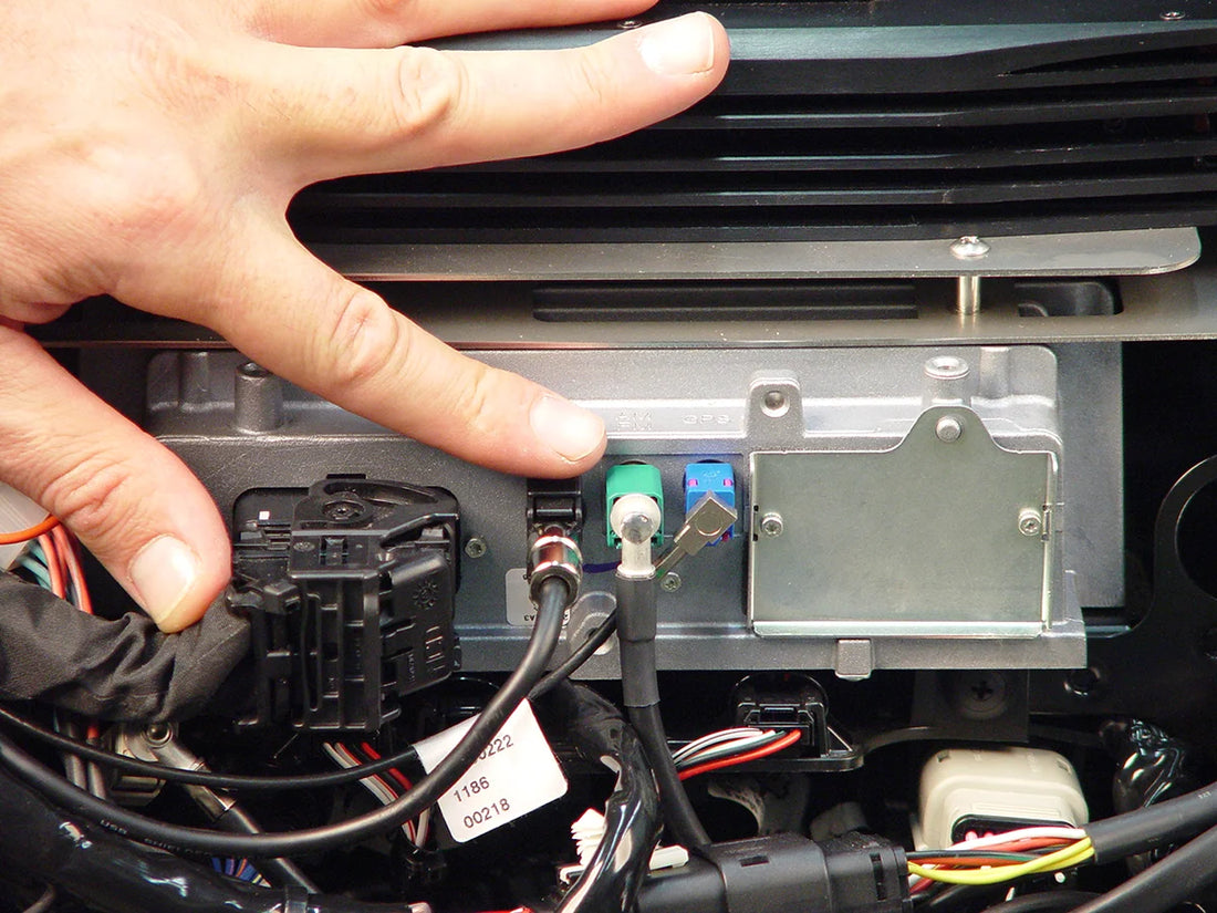 Hide-Away Antenna - AM/FM/WB J&M FPA-HCFM14-P - Side View