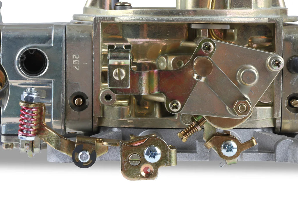 Holley 850 CFM - 4150 - Mechanical Secondaries - Gold Dichromate - Gasoline - Installation View