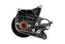 Load image into Gallery viewer, Holley BRACKET KIT P/S LONG SPACER NATURAL-BLACK FINISH 97-252BK fits LT4-W - Installation View