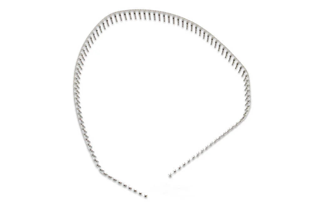 Holley EFI Super Seal Terminals (18-16ga) 100 Pack 571-136 - Side View