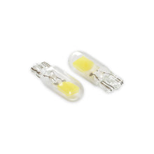 Load image into Gallery viewer, Holley RetroBright LED Bulbs - T10,194 - Modern White Retrobright - Detail View