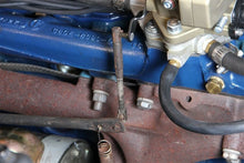 Load image into Gallery viewer, Holley Sniper EFI Supports Up To 175 HP - Installation View