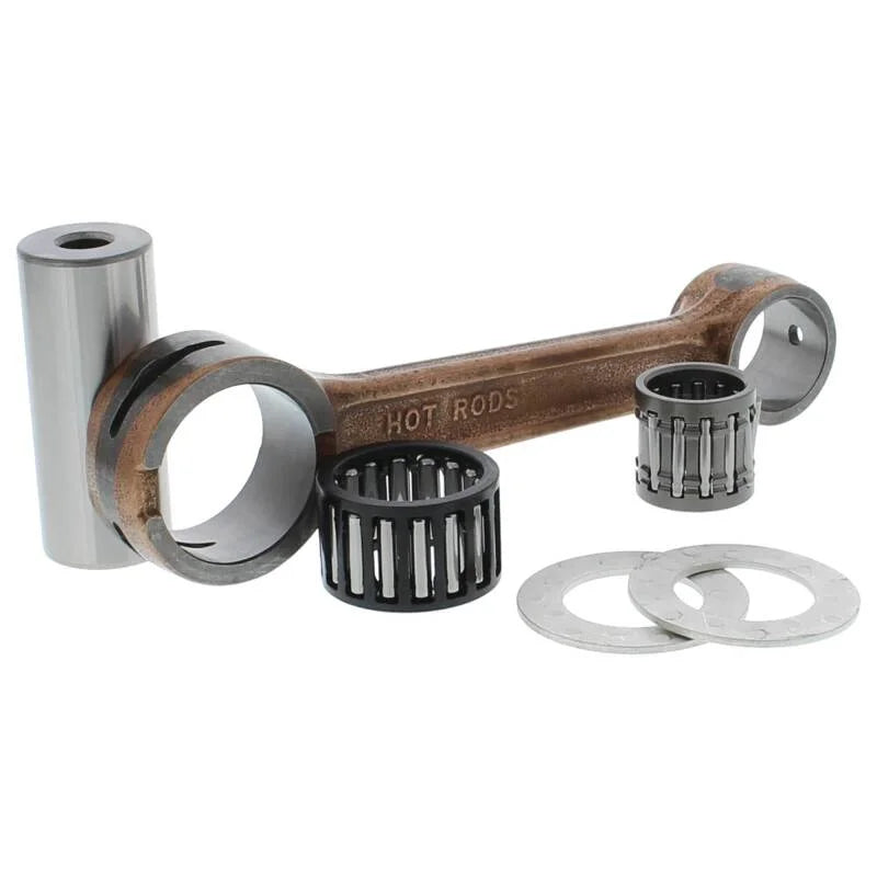 Hot Rods 96-02 Suzuki RM 250 250cc Connecting Rod Kit - Installation View