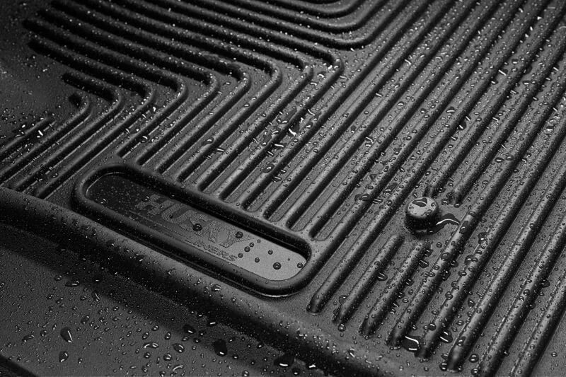 Husky Liners 19-23 Chevrolet Silverado 1500 Crew Cab WeatherBeater Blk Front & 2nd Seat Floor Liners - Additional View 9