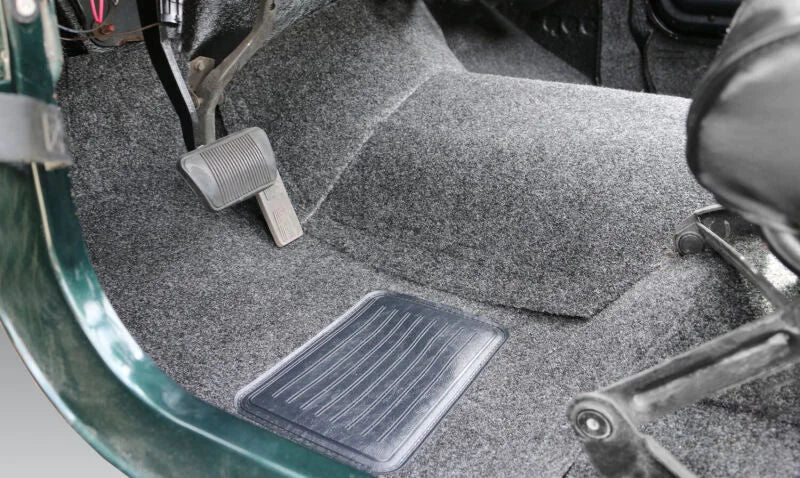 Husky Liners 76-95 Jeep Wrangler/CJ7 (Incl. Heat Shields) Guardian Comfort Jeep Liner - Installation View