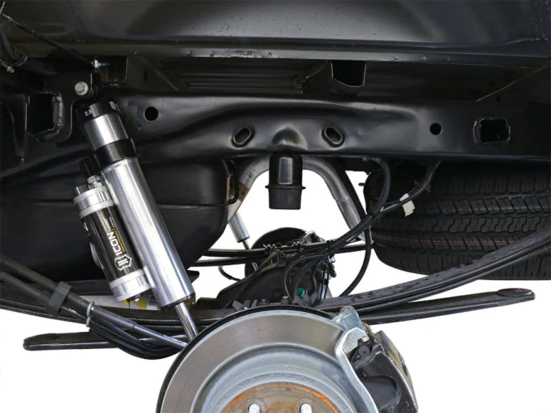 ICON 04-08 Ford F-150 4WD / 2009+ Ford F-150 2/4WD Rear 2.5 Series Shocks VS PB CDCV - Pair - Installation View