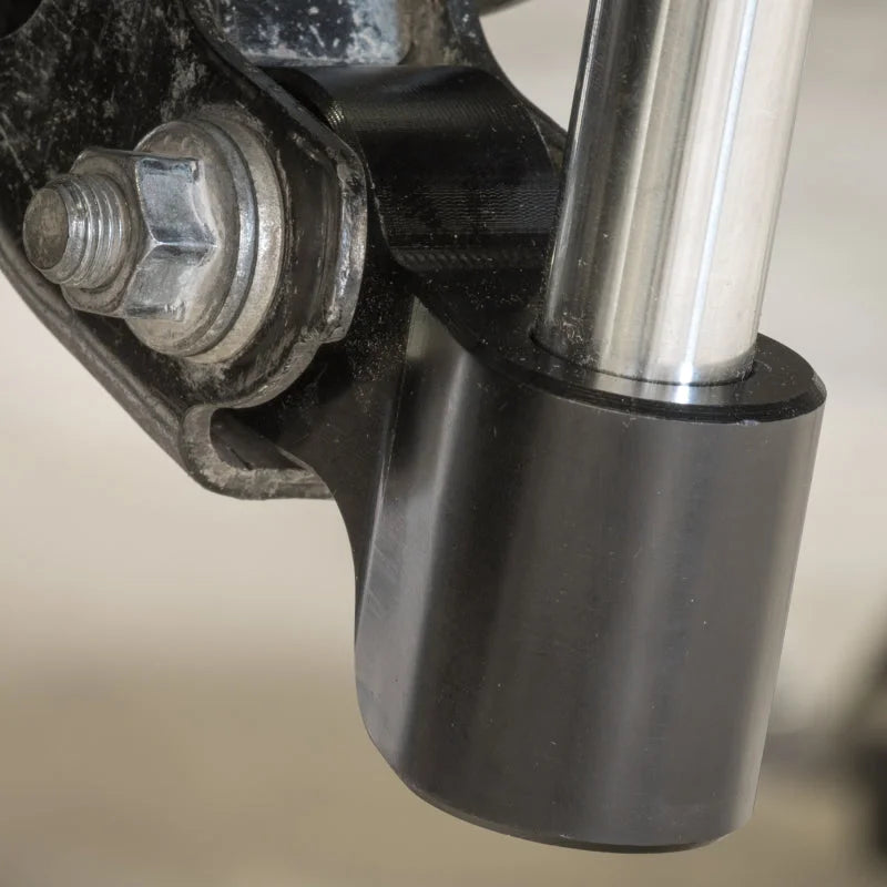 ICON 05-15 Toyota Tacoma 0-3.5in/16-17 Toyota Tacoma 0-2.75in Stage 9 Suspension System w/Billet Uca - Side View