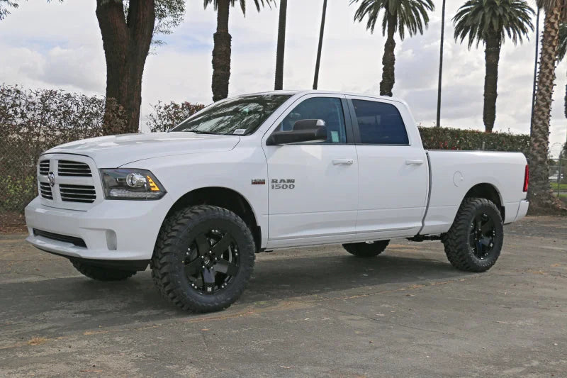 ICON 09-18 Ram 1500 4WD .75-2.5in Stage 5 Suspension System - Side View