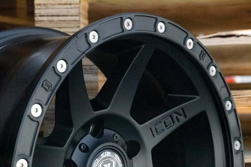 ICON 17in Compression/Alpha/Rebound Wheel Rock Ring Kit (20 Bolt) - Installation View
