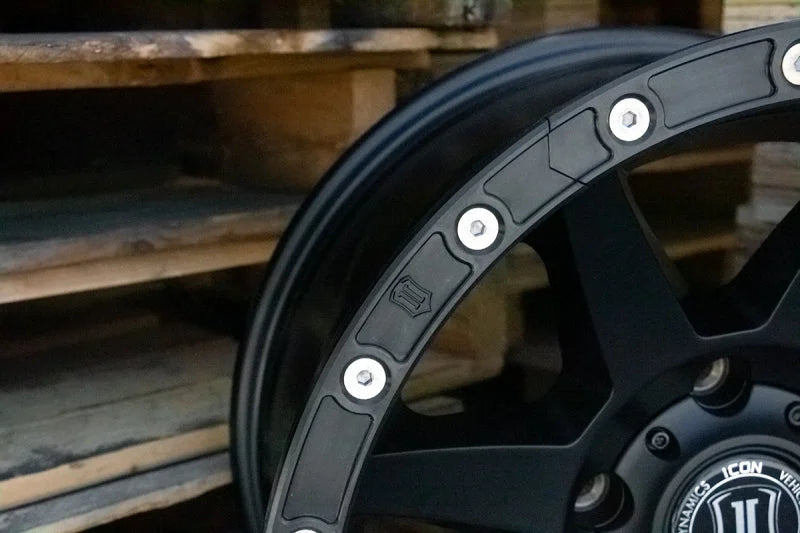 ICON 17in Compression/Alpha/Rebound Wheel Rock Ring Kit (20 Bolt) - Additional View 5