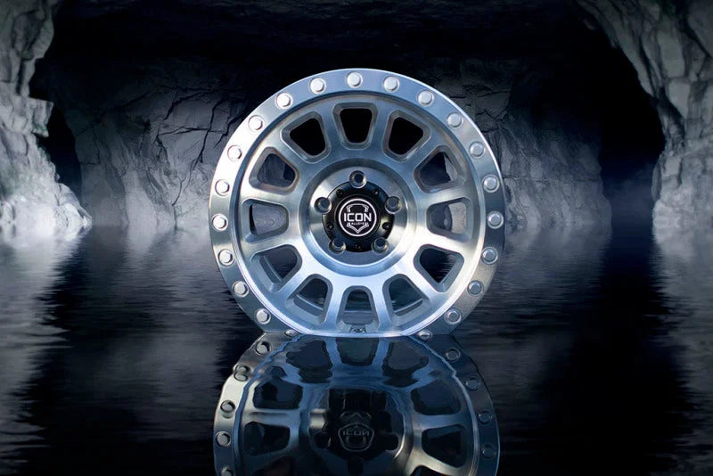 ICON Hulse 18x9 6x5.5 0mm Offset 5in BS Silver Machined - Side View