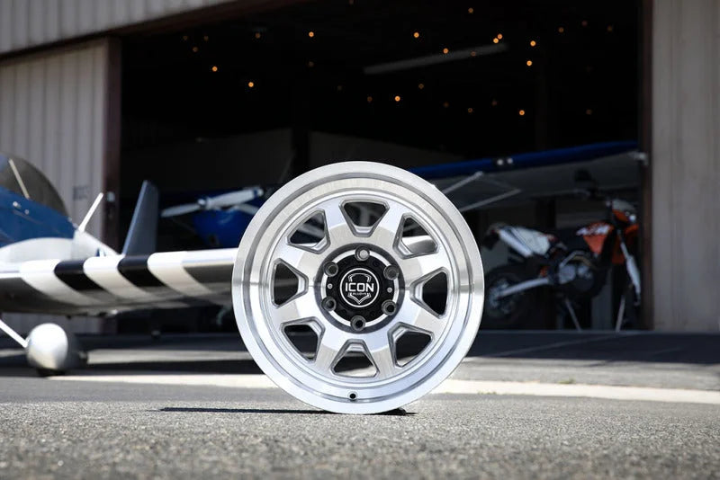 ICON Nuevo 17 X 8.5 6 X 5.5 0mm Offset 4.75in BS Silver Machined - Back View