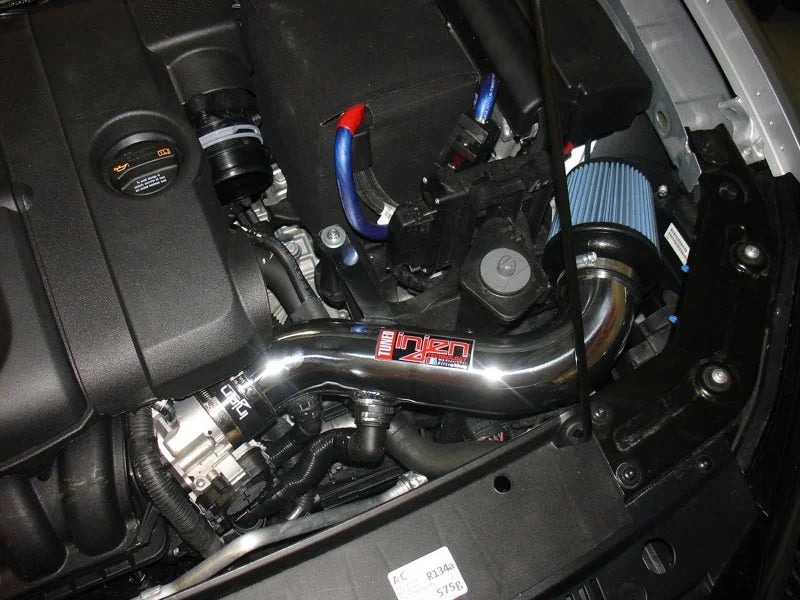Injen 12 VW Passat 2.5L 5cyl Black Short Ram Intake - Detail View