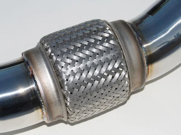 Invidia 08-11 STi Hatch / 11 WRX Hatch Dual Q300 Titanium Tip Cat-back Exhaust - Main Product View