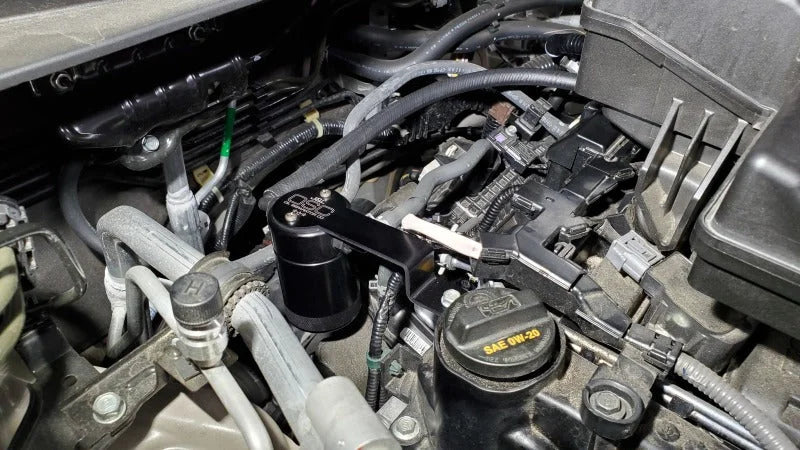 J&L 17-24 Honda CRV 1.5L Turbo Passenger Side Oil Separator 3.0 - Black Anodized - Side View