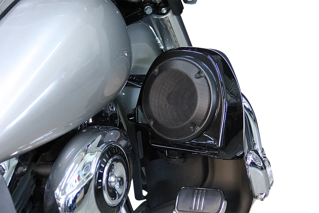 J&M Speaker Kit - Fairing - '06-'13 FLHTK HL13-6582TW-XRP - Side View