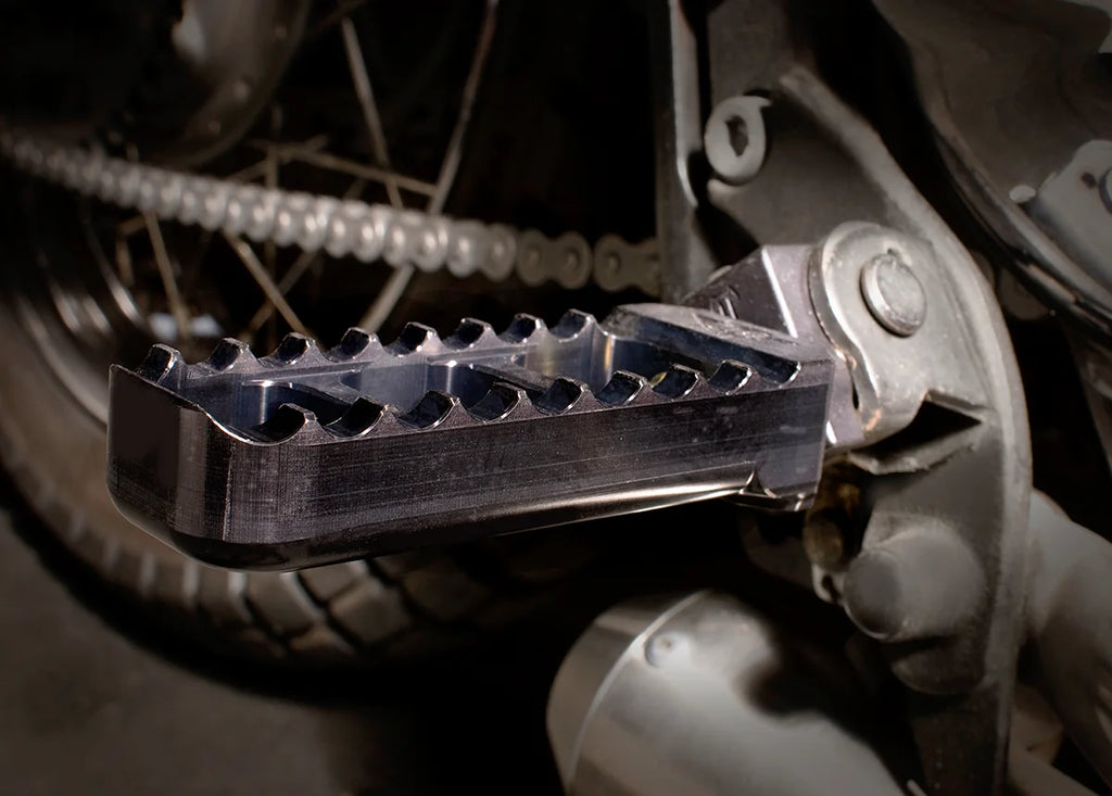 Joker Machine Footpeg - Serrated - Narrow - Black 08-61-4B - Back View