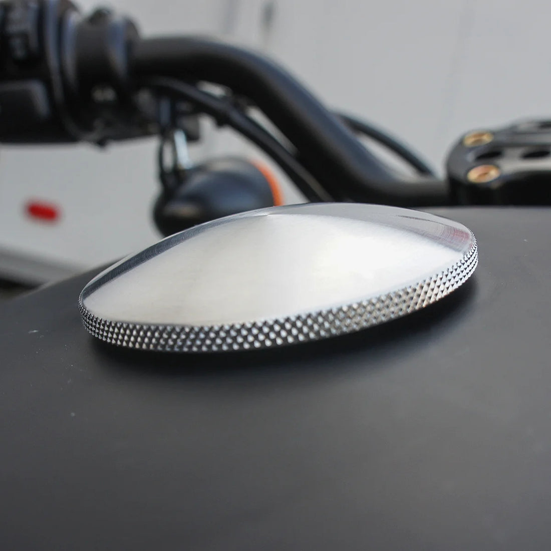 Joker Machine Gas Cap - Knurled - Chrome - Harley-Davidson 10-444C - Side View