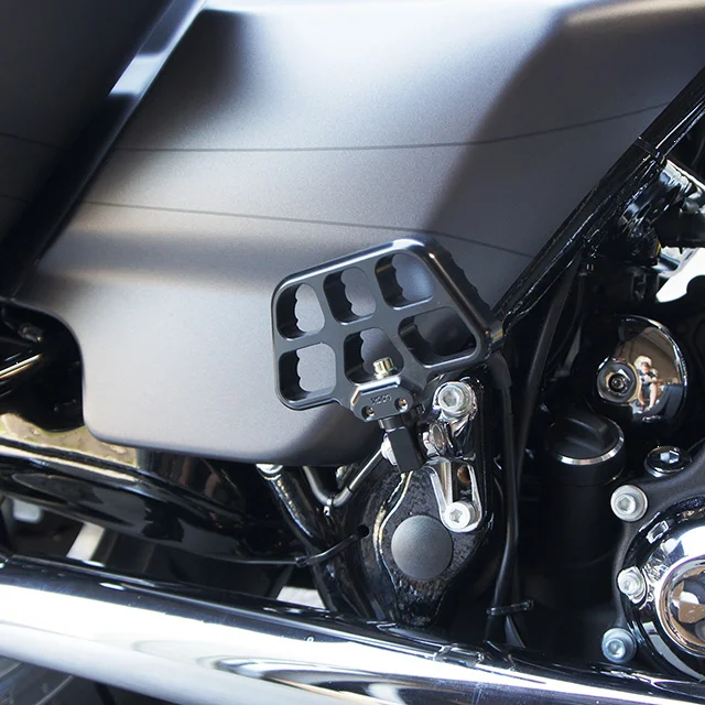 Joker Machine Mini Serrated Floorboards - Black - Softail 08-644-7B - Back View