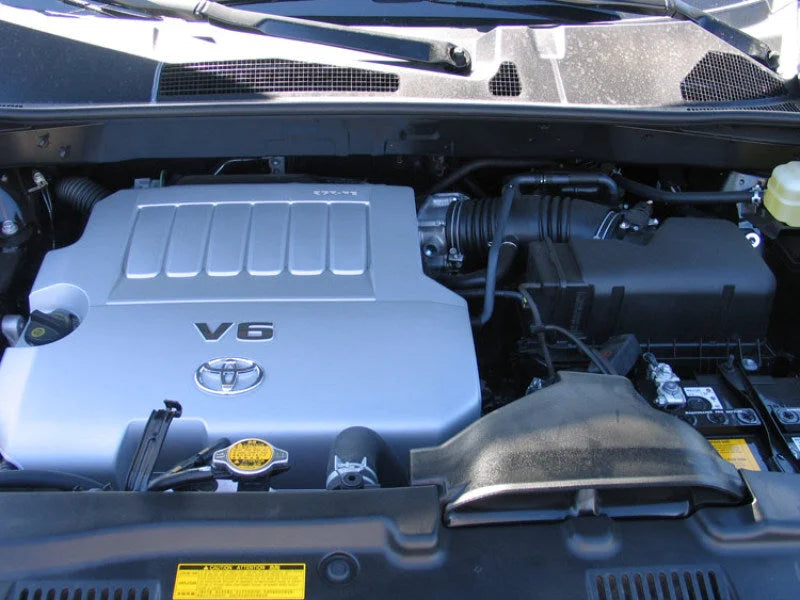 K&N 01-06 Toyota Camry / 04-10 Sienna / 01-09 Highlander / 03-06 Lexus RX330 Drop In Air Filter - Side View
