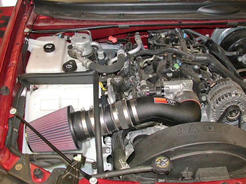 K&N 03-04 Chevrolet Trailblazer V8-5.3L / 03-04 GMC Envoy V8-5.3L Performance Intake Kit - Side View