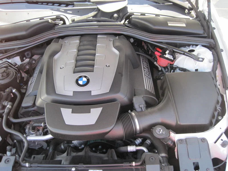 K&N 04 BMW 545i 4.4L V8 Drop In Air Filter - Additional View 5