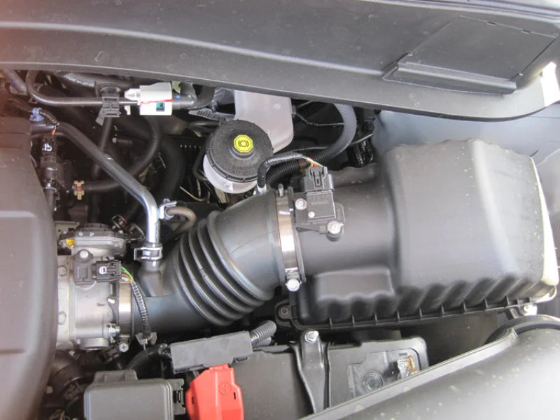 K&N 05-10 Honda Odyssey / 09-10 Pilot V6-3.5L Drop In Air Filter - Side View