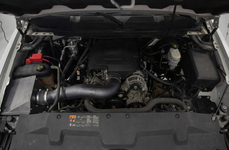 K&N 09-14 Chevrolet V8-4.8/5.3/6.0/6.2L - Performance Air Intake System - Installation View